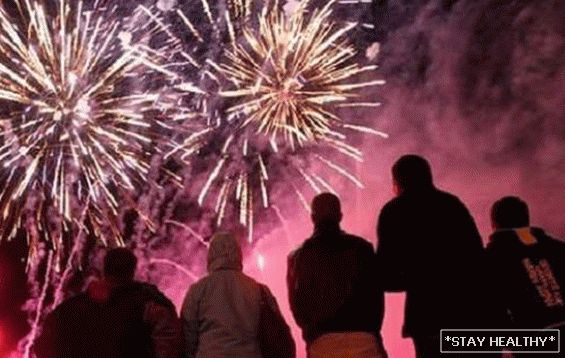 Focurile de artificii cresc riscul moartea la bătrânețe?