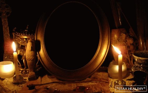 Protecție oglindă a omului și a casei de ochiul și răul defacement: cum să îndepliniți singur ritualul