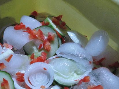 Salată de castraveți de iarnă
